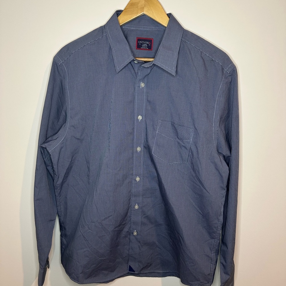 UNTUCKit Wrinkle Free Button up Long Sleeve Shirt,Regular Fit, Men’s Large Blue